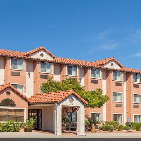 Days Inn By Wyndham Camp Verde Arizona Exteriör bild