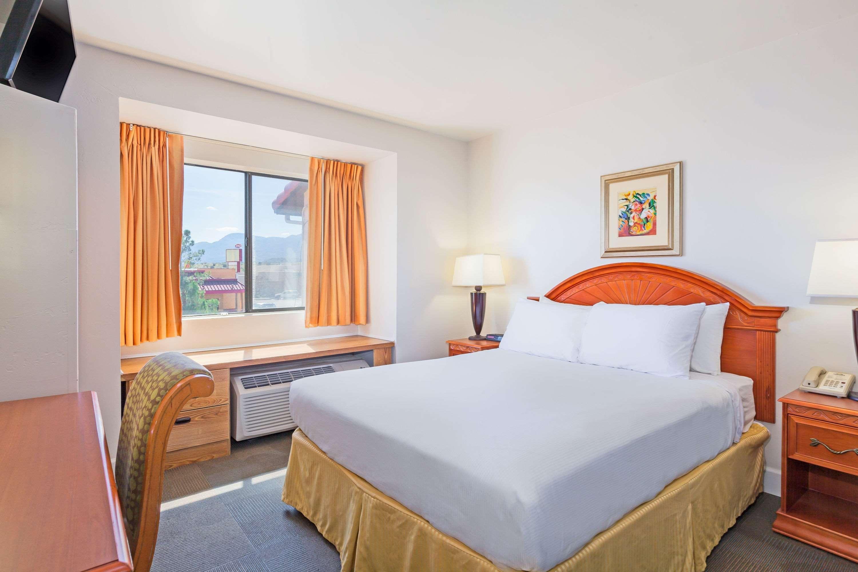 Days Inn By Wyndham Camp Verde Arizona Exteriör bild
