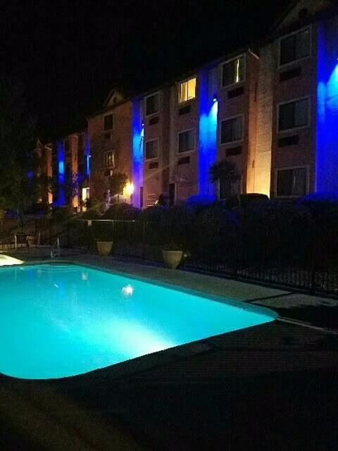 Days Inn By Wyndham Camp Verde Arizona Exteriör bild